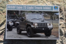 images/productimages/small/JGSDF type 73 Light Truck Trumpeter 05520 1;35 voor.jpg